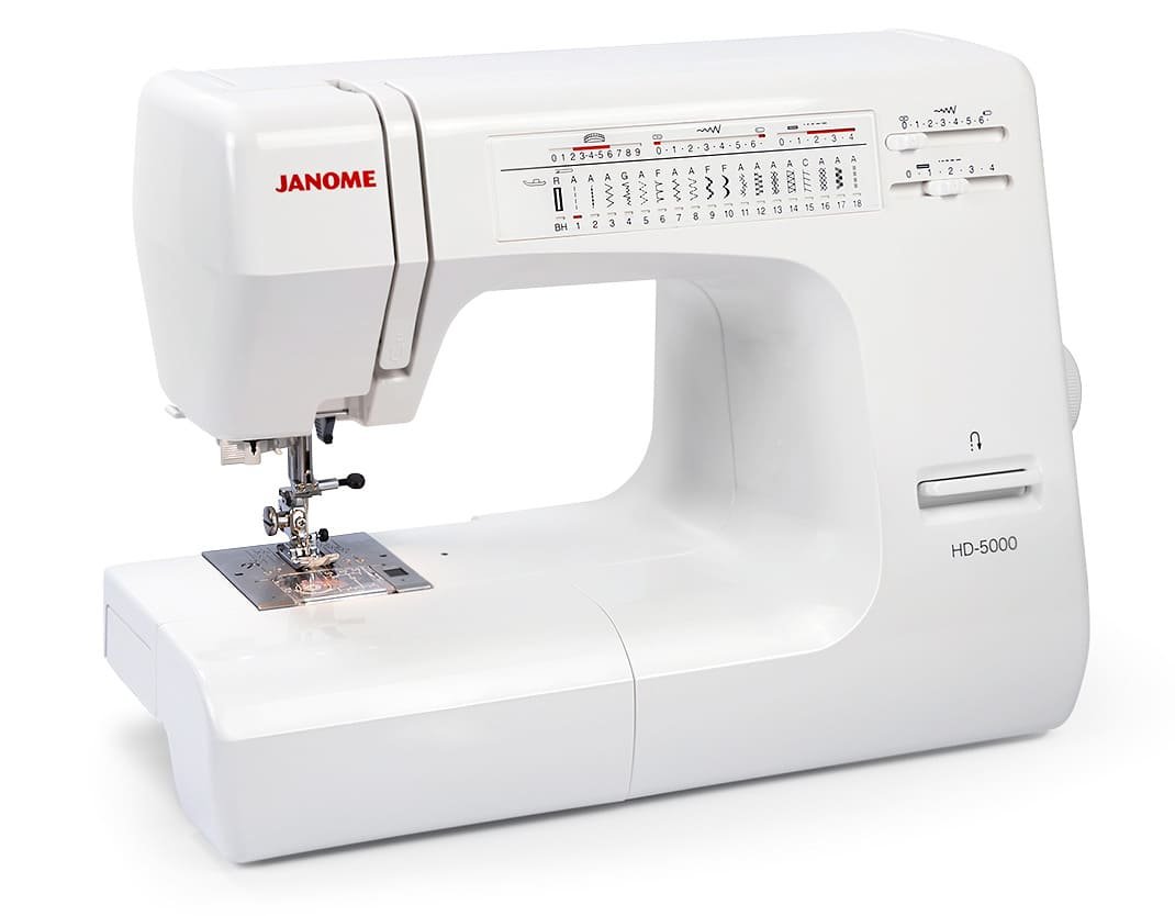 Janome HD 5000 left view